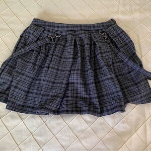 Hot topic, gray flannel mini skirt with straps size small women